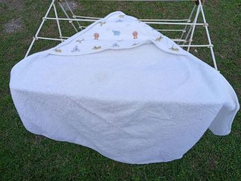 Cape de bain avec capuche 68x75 Kiabi