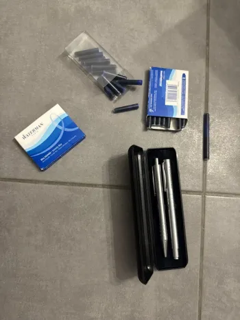 Stylo à plume et à bille