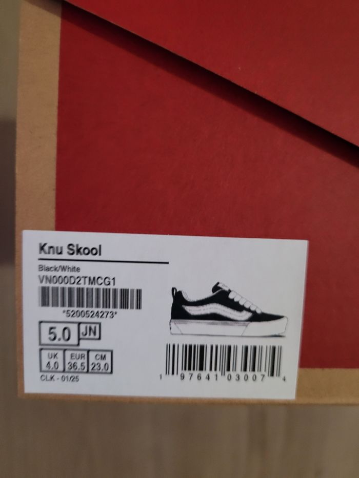 Baskets Vans modèle Knu Skool - photo numéro 5