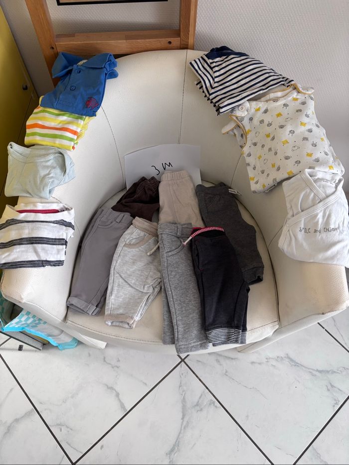 Gros lot vêtements bébé garçon - photo numéro 3