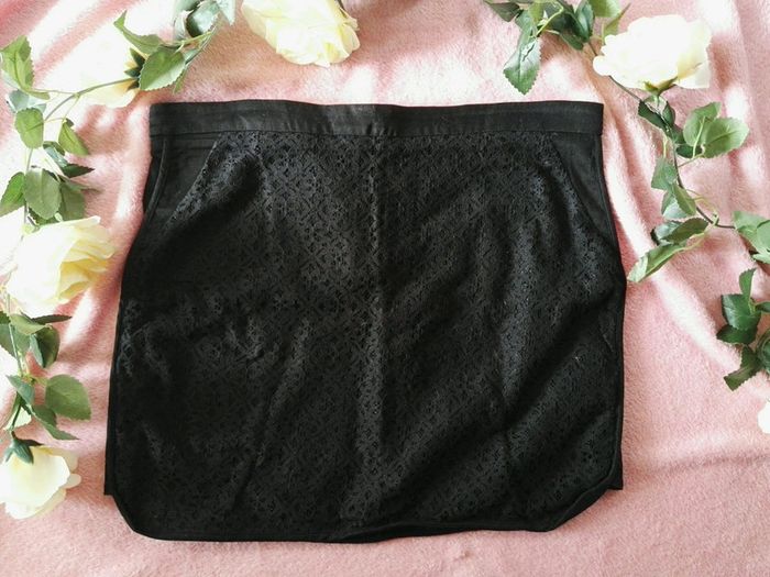 Jupe dentelle Naf Naf