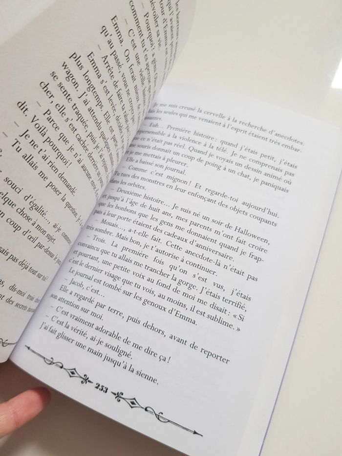 Miss peregrine et les enfants particuliers 2. Hollow city ransom riggs - photo numéro 3