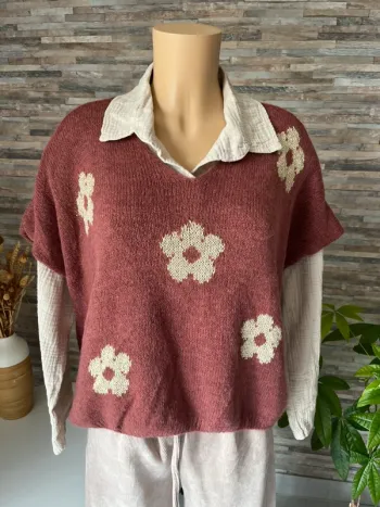Pull bois de rose et marguerites dorées