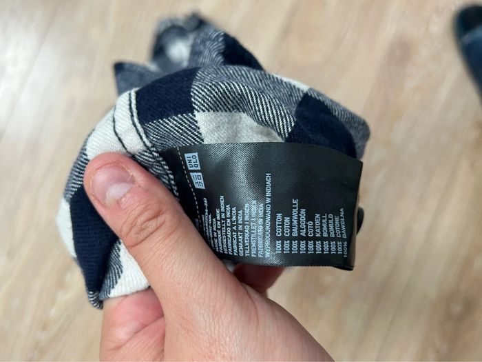 Chemise en coton epaisse bleu marine et blanche à carreaux - taille L uniqlo - photo numéro 6