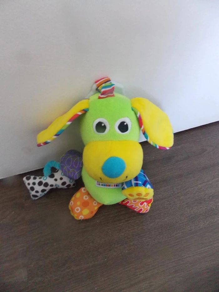 Petite peluche Lamaze