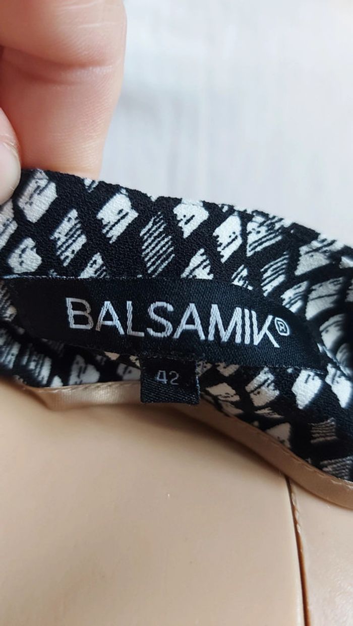 Robe noir et blanc- légère- col V- motif imprimé/ balsamik taille XL/42 - photo numéro 6