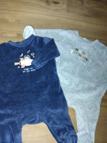 Pyjamas 1 mois