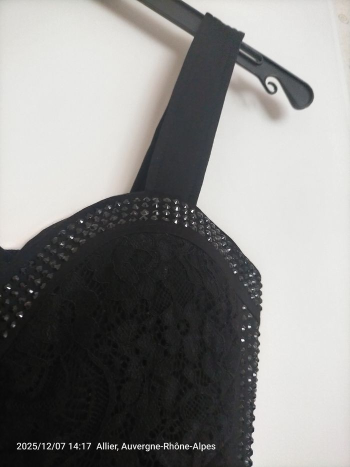 Robe noire pour occasion - photo numéro 7