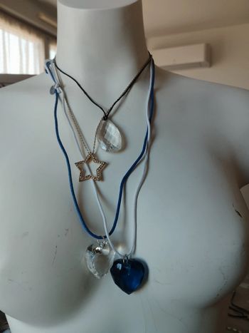 Lot de 4 colliers fantaisie