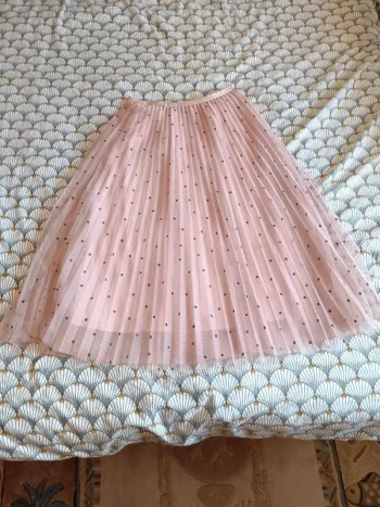 Jupe plissée en tulle rose Reserved taille xl