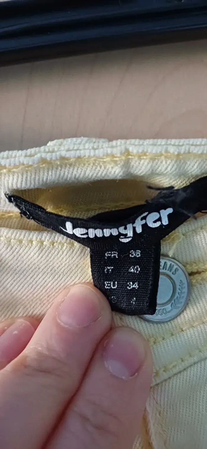 Lot de 2 jeans taille 36 – Très bon état - photo numéro 4