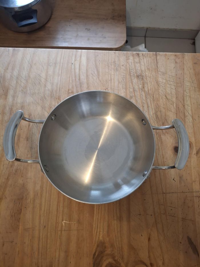 Poêle professionnelle en inox Vollrath Miramar 20cm très bon état - photo numéro 4