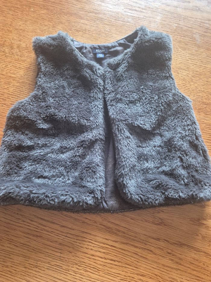 Ensemble jupe tee shirt gilet - photo numéro 3