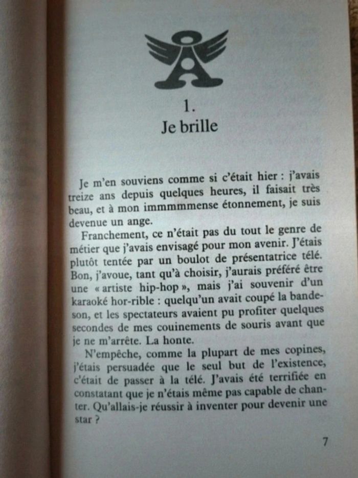 Roman jeunesse collection Ange et compagnie "Star cosmique" d'Annie Dalton - photo numéro 3