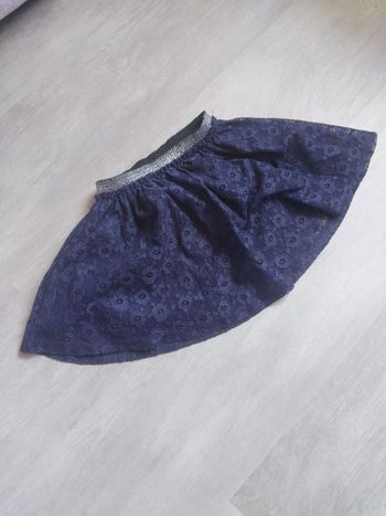 Jupe bleue dentelle