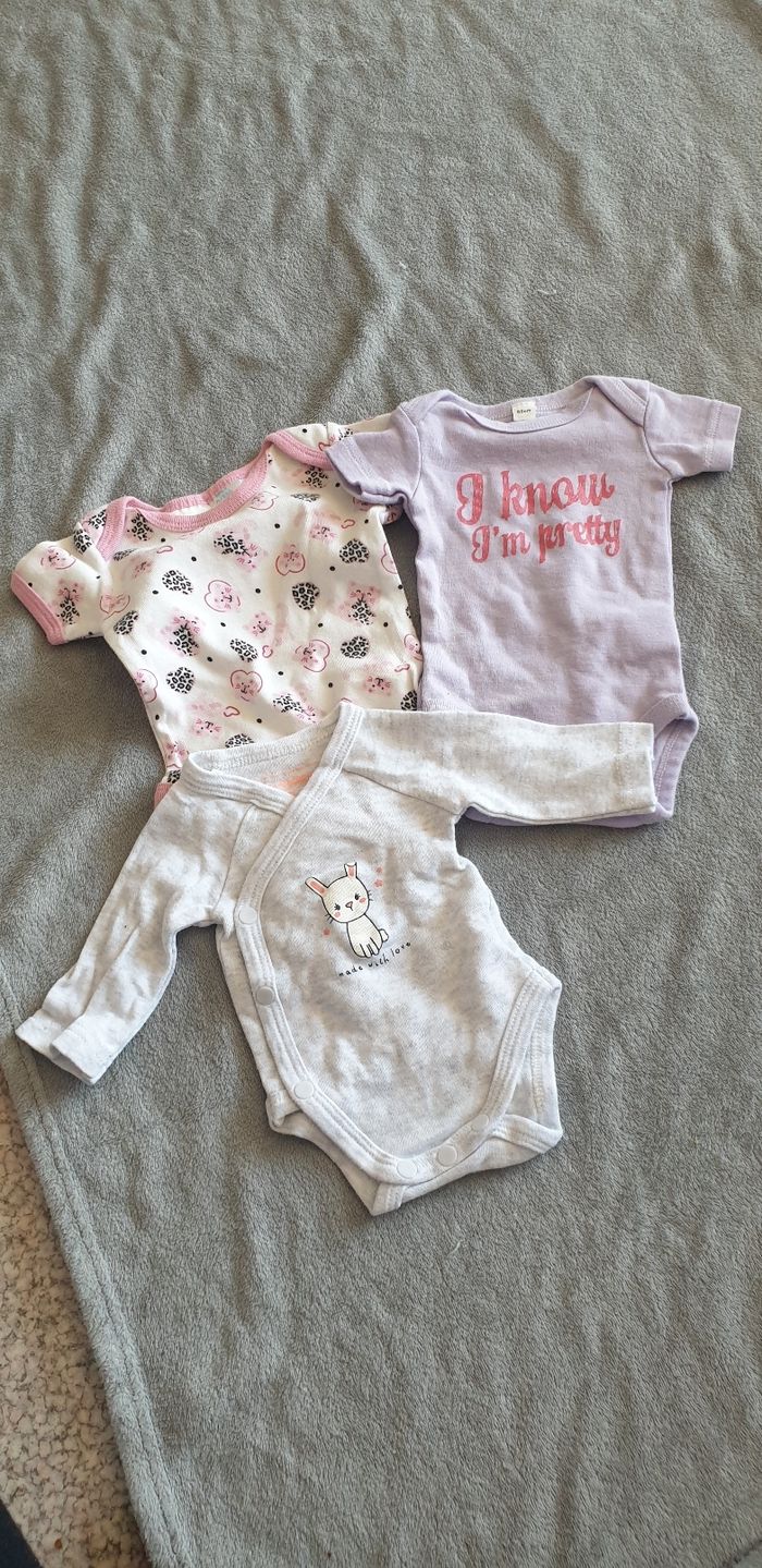 Bebe fille - photo numéro 3