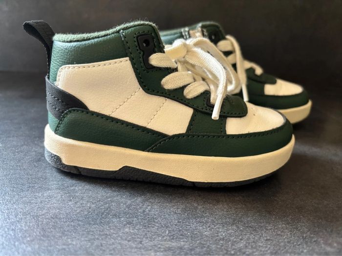 Baskets montantes Zara taille 23 - photo numéro 3