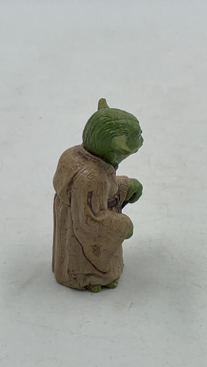 Figurine Star Wars maître Yoda 6 cm Lucas Film 2004 - photo numéro 4