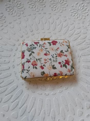 Miroir bohème fleurs vintage en tissu