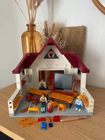 Ecole Playmobil
