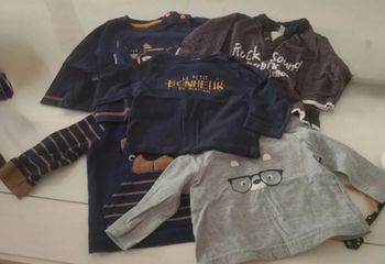 Lot de t-shirt en taille 6 mois