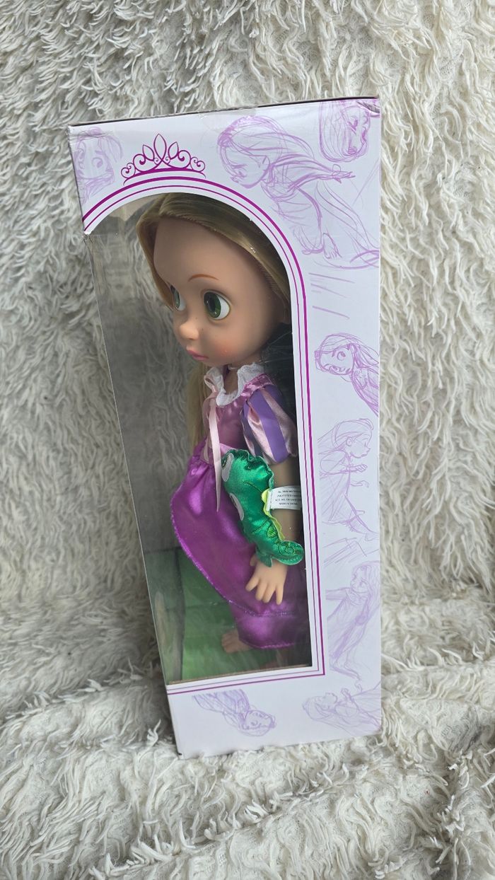Poupée disney animator princesse raiponce disneyland paris disney store Neuf - photo numéro 2