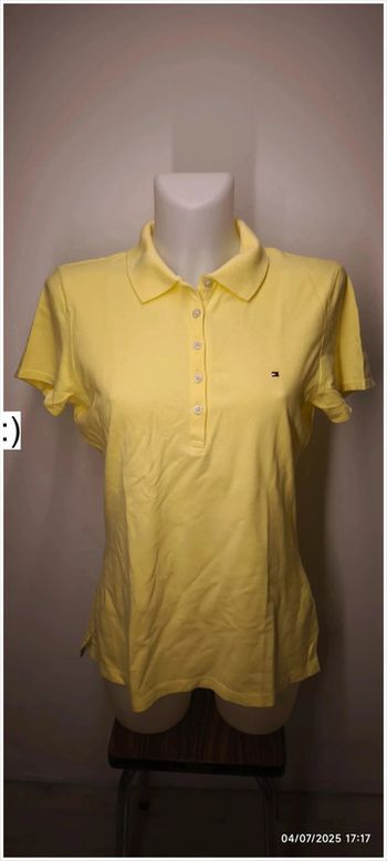 Polo Tommy Hilfiger femme Taille L jaune