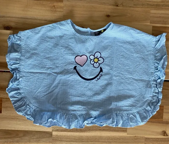 Top large Smiley world bleu rayé blanc