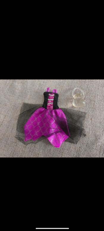 Robe poupée monster high spectra
