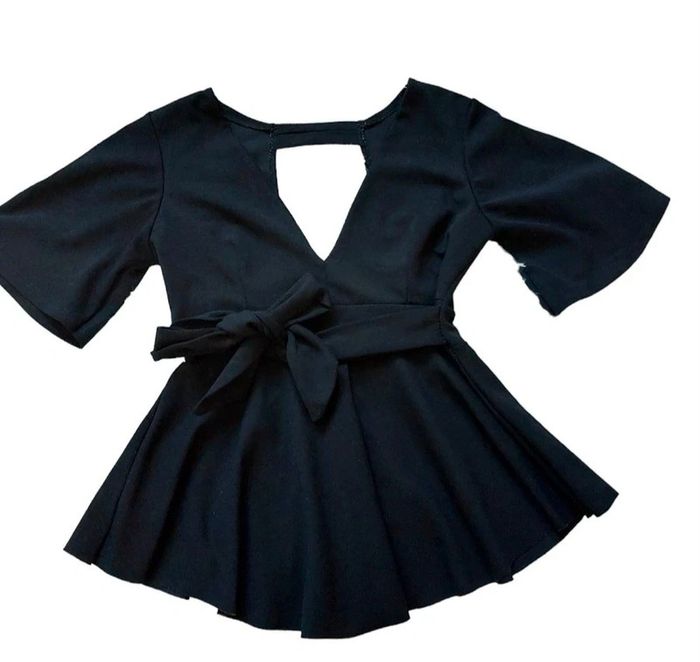 Top peplum