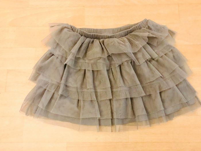 Jupe fille taille 9/10 ans grise - photo numéro 3