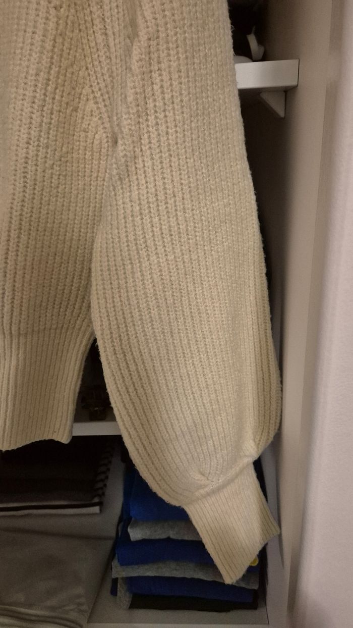 Pull beige - photo numéro 2