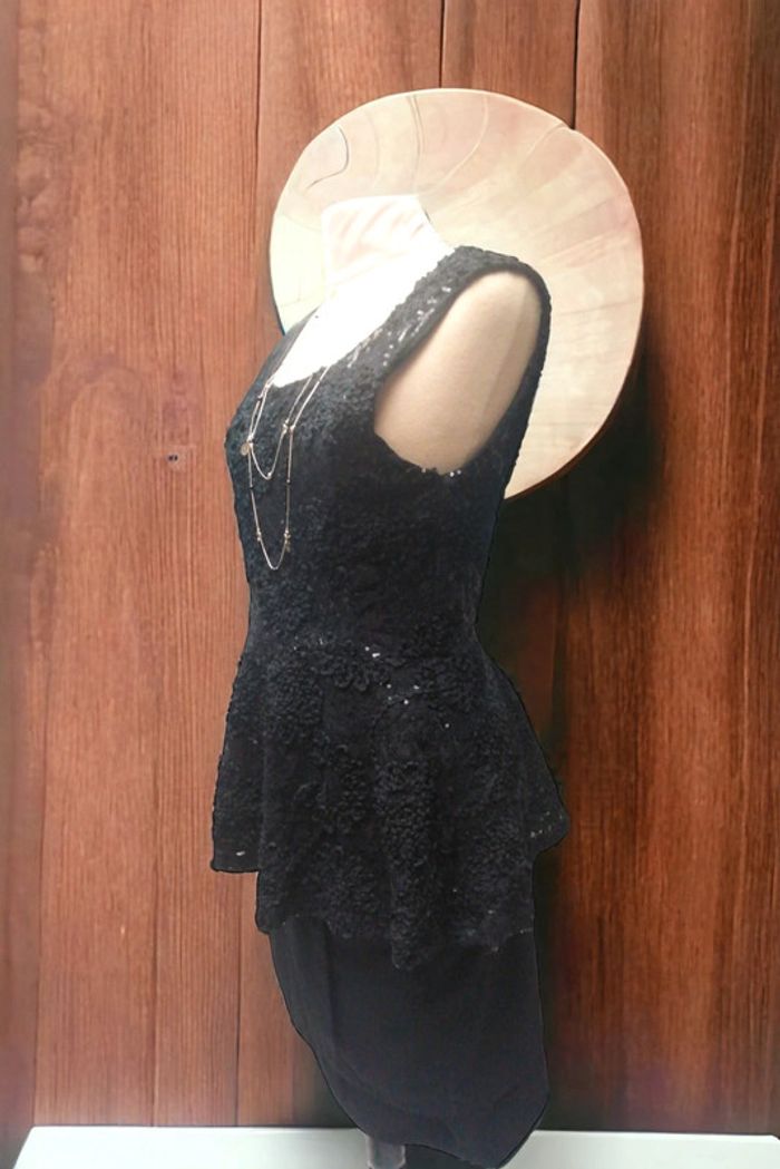 Magnifique blouse sans manche Broderie et sequin - photo numéro 2