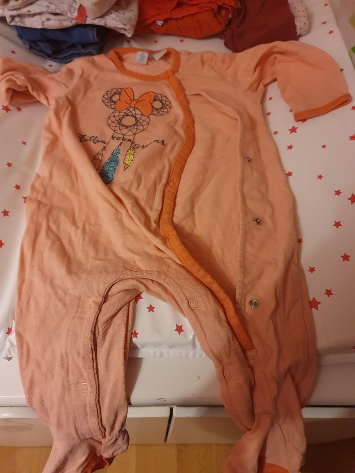 Lot vetement 6 mois fille - photo numéro 9