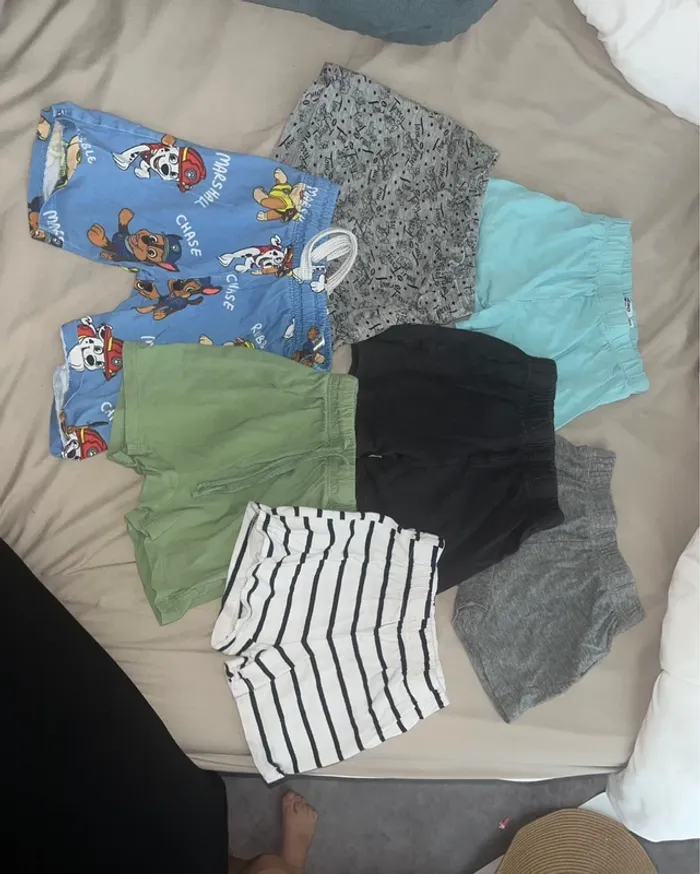 Gros lot de short souple 3 ans