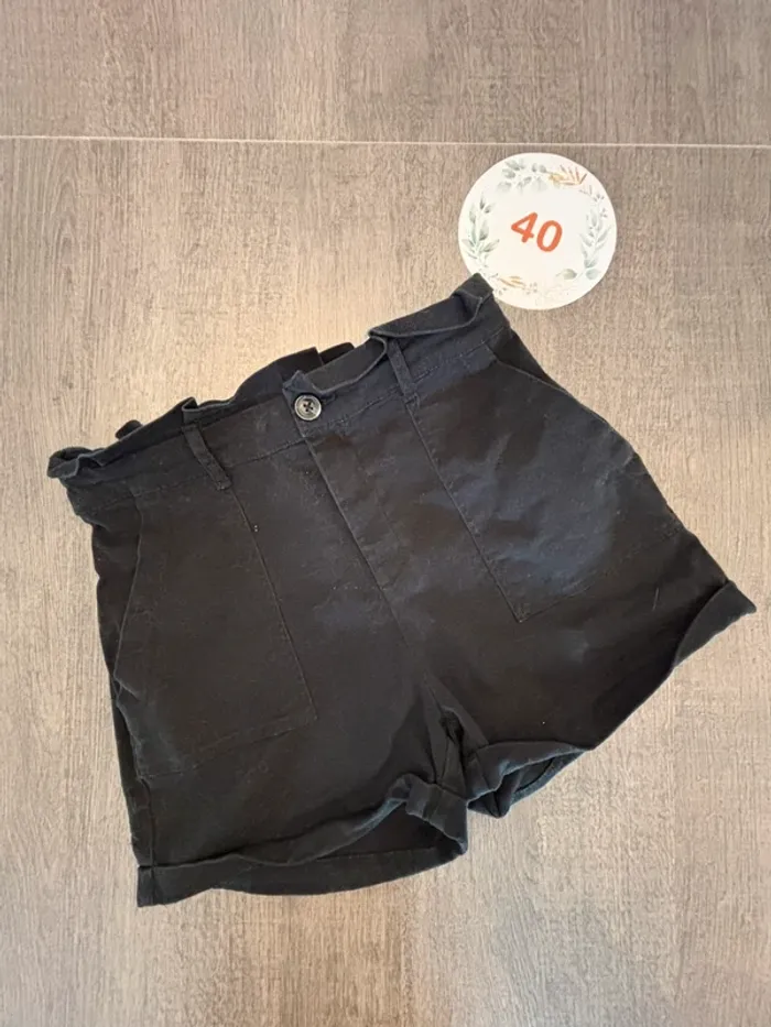 Short taille haute noir