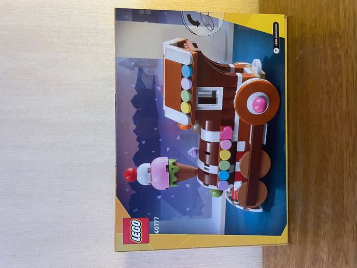 Lego Série célébrations : le train en pain d’épice décoratif (40777) - photo numéro 3