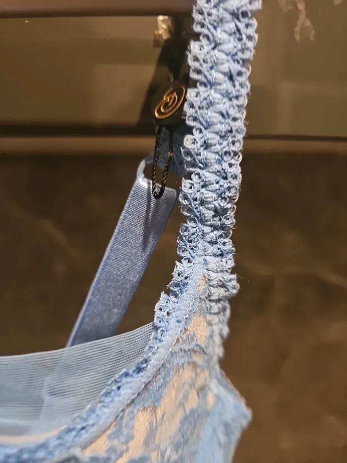 Soutien gorge 90D - photo numéro 3