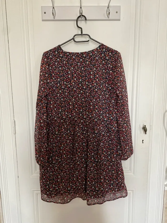 Robe Kiabi taille 34 - photo numéro 3