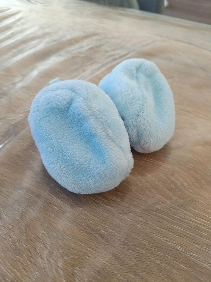 Petits chaussons garçon 0/3mois - photo numéro 4