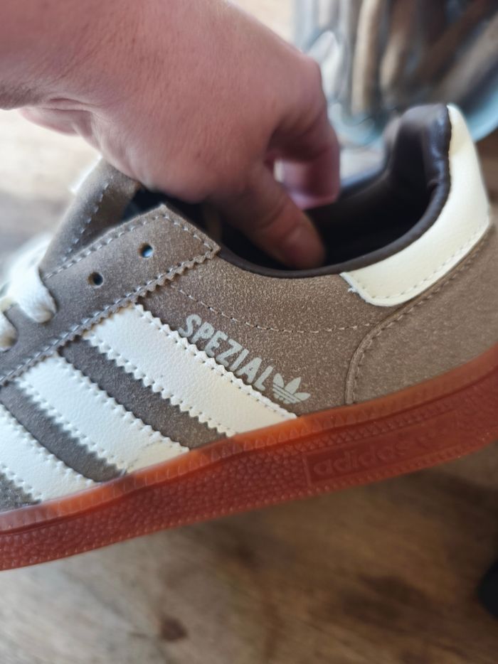 Adidas Spézial - photo numéro 2