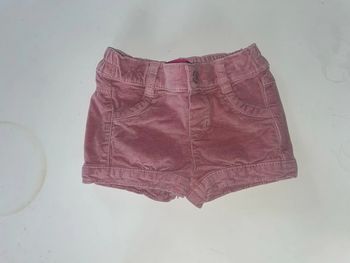 Short rose pale fille Young dimension 9-12mois