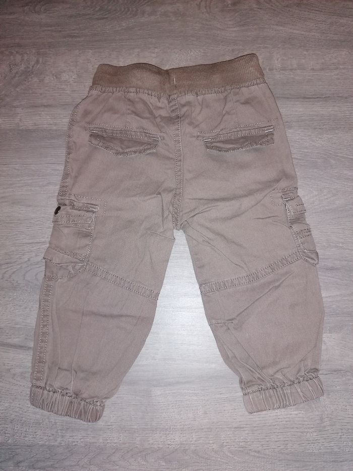 Pantalon 6 mois - photo numéro 2