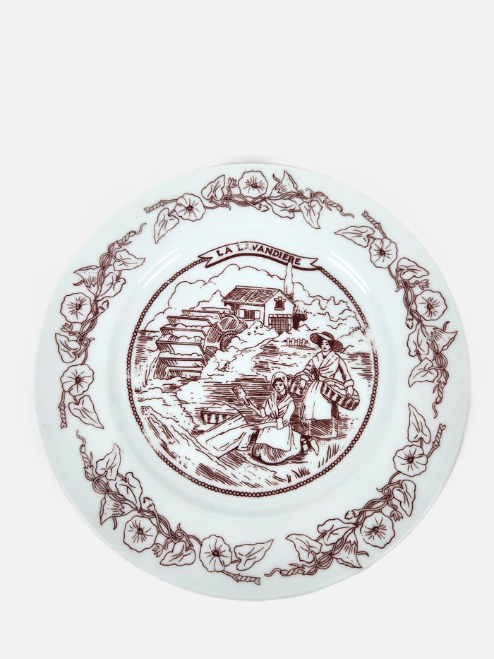 Assiette Décorative Vintage "La Lavandière" - Y. Rocher - 18 cm