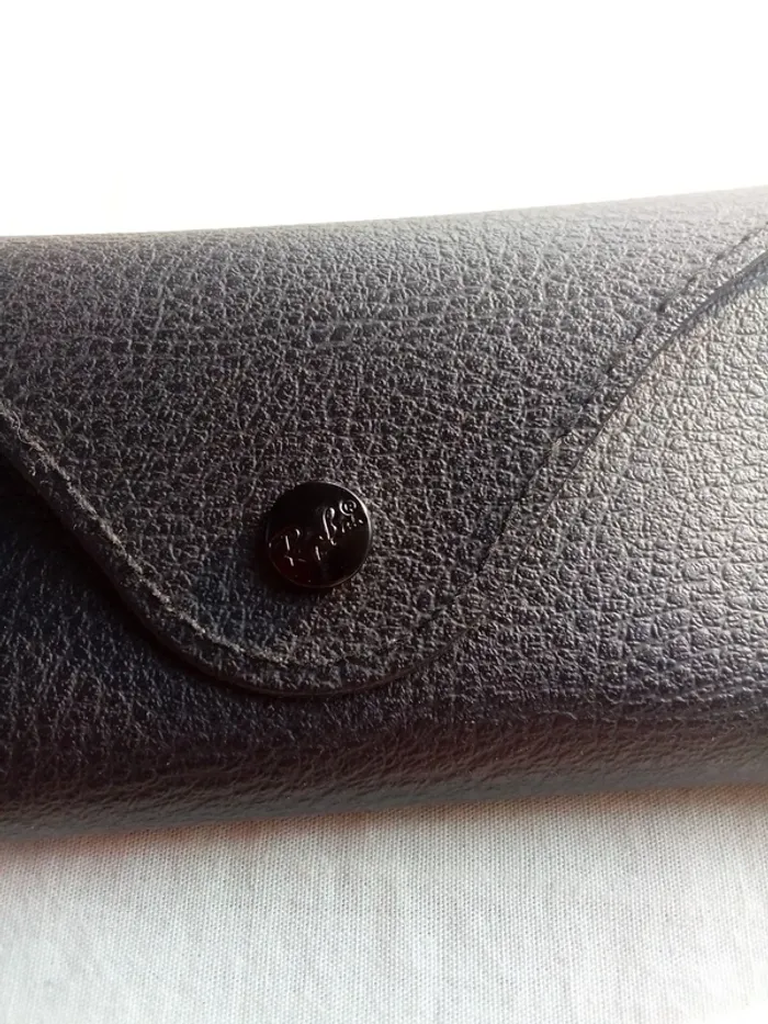 Étui de protection lunettes ray ban - photo numéro 4