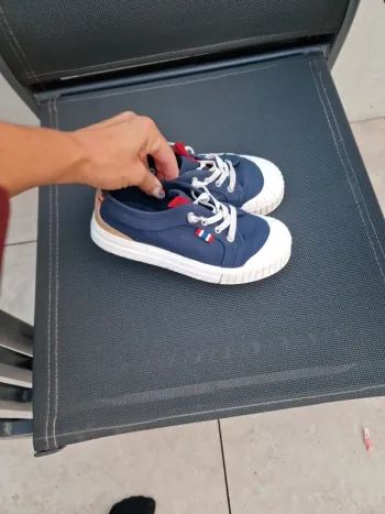 Chaussure garçon taille 30
