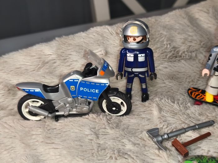 Moto police voleur Playmobil - photo numéro 2