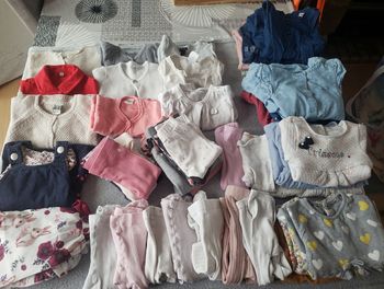 Lot de vêtements 3/6 mois