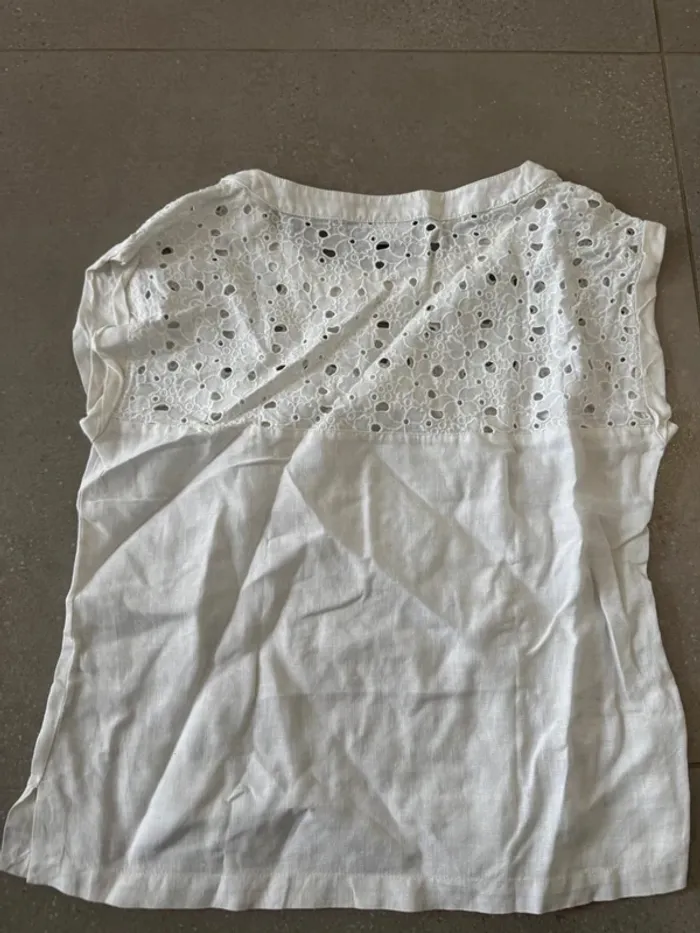Haut blanc Your Sixth Sense, très bon état, taille M - photo numéro 3