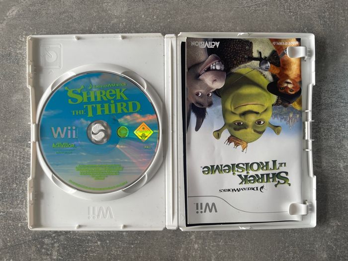 Jeu pour Nintendo Wii, Shrek le troisième, en français. - photo numéro 2